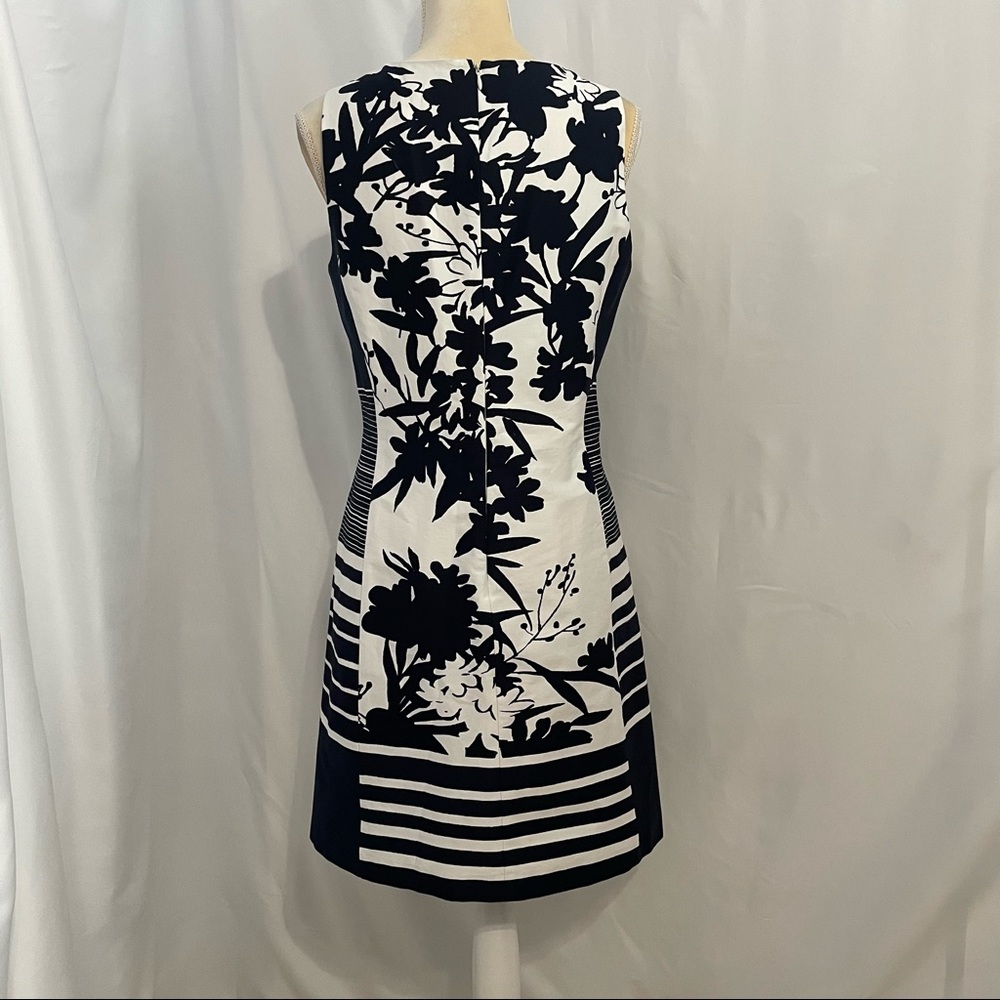 Lauren Ralph Lauren navy blue and white dress.  Size 14 - Picture 8 of 13